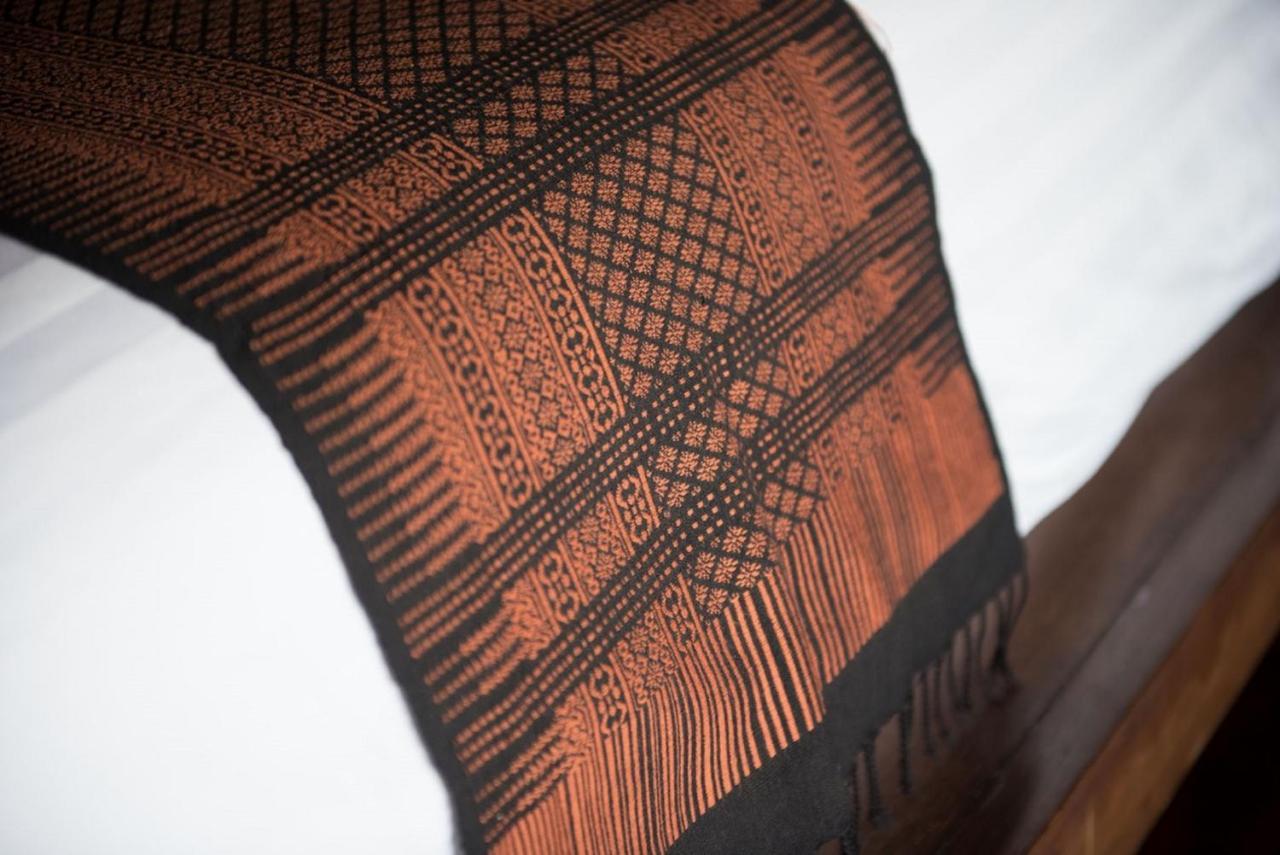 Panviman Resort Koh Phangan - Sha Extra Plus Thong Nai Pan Noi Exterior photo Detail of a traditional Samoan tapa