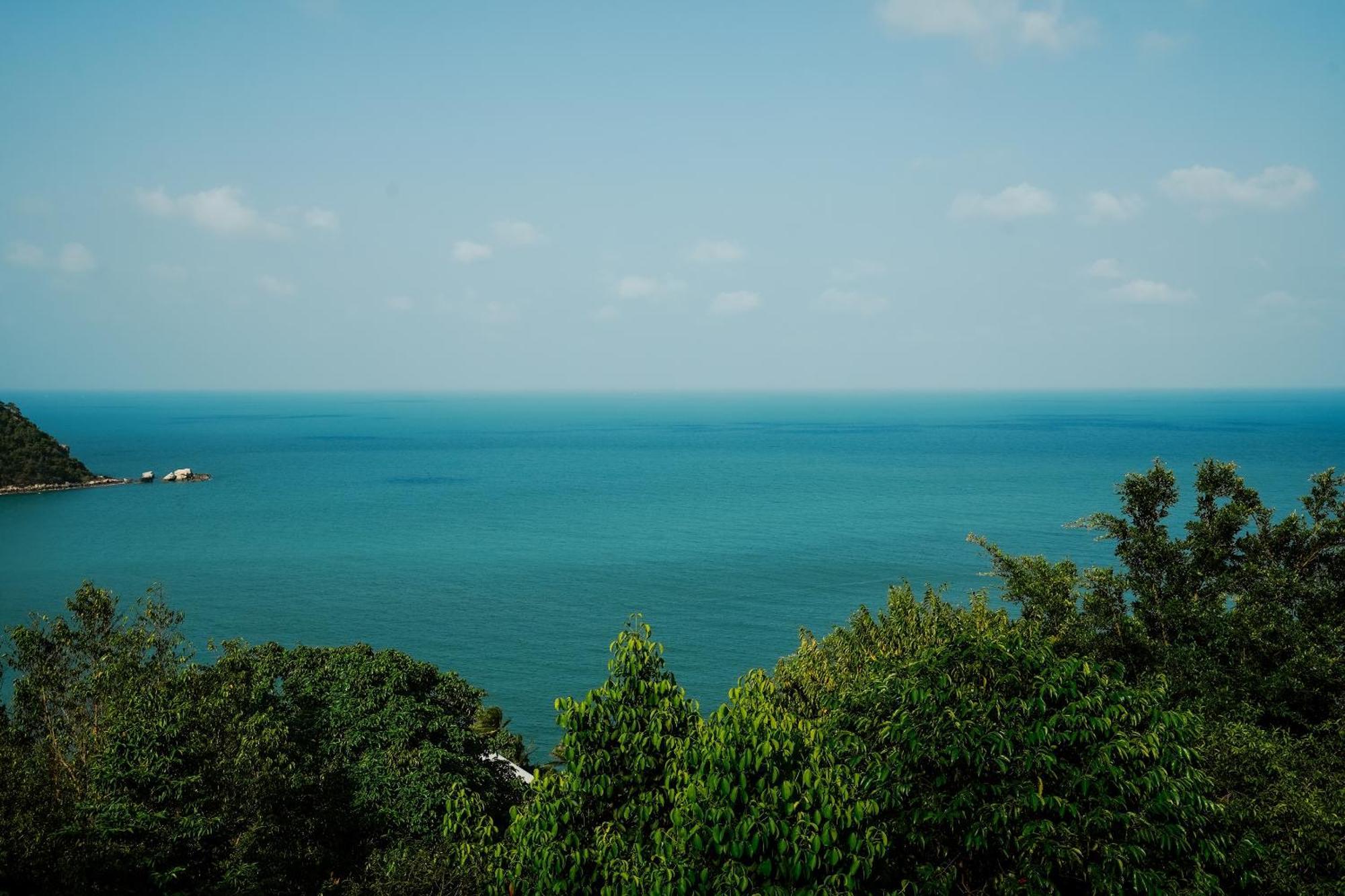 Panviman Resort Koh Phangan - Sha Extra Plus Thong Nai Pan Noi Exterior photo View of the South China Sea from the park
